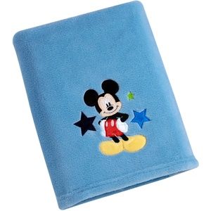 Mickey Mouse Appliquéd Coral Fleece Blanket